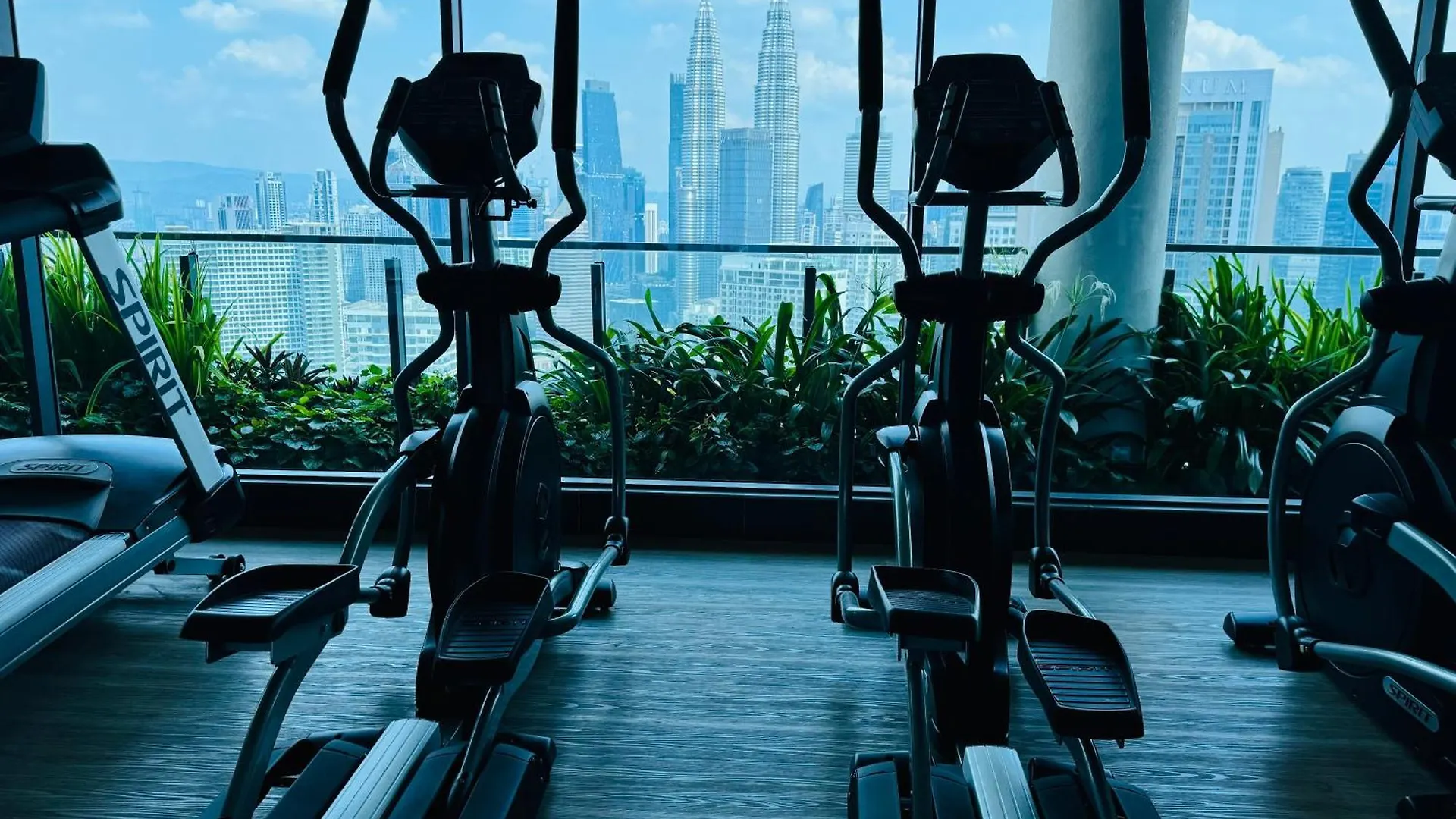 The Luxe Klcc By Comfort Dwellings Kuala Lumpur 0*,