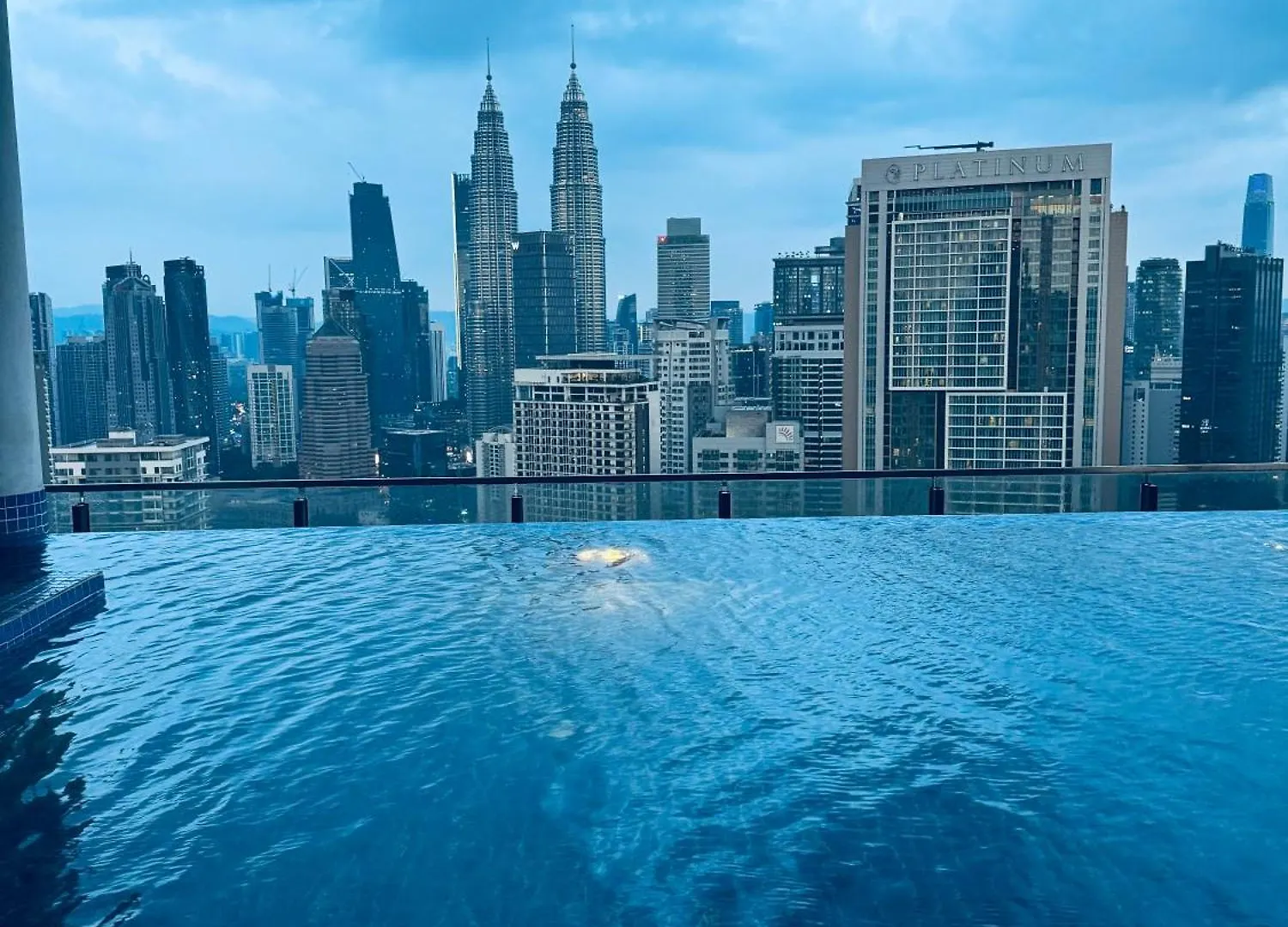 The Luxe Klcc By Comfort Dwellings Kuala Lumpur Appartamento