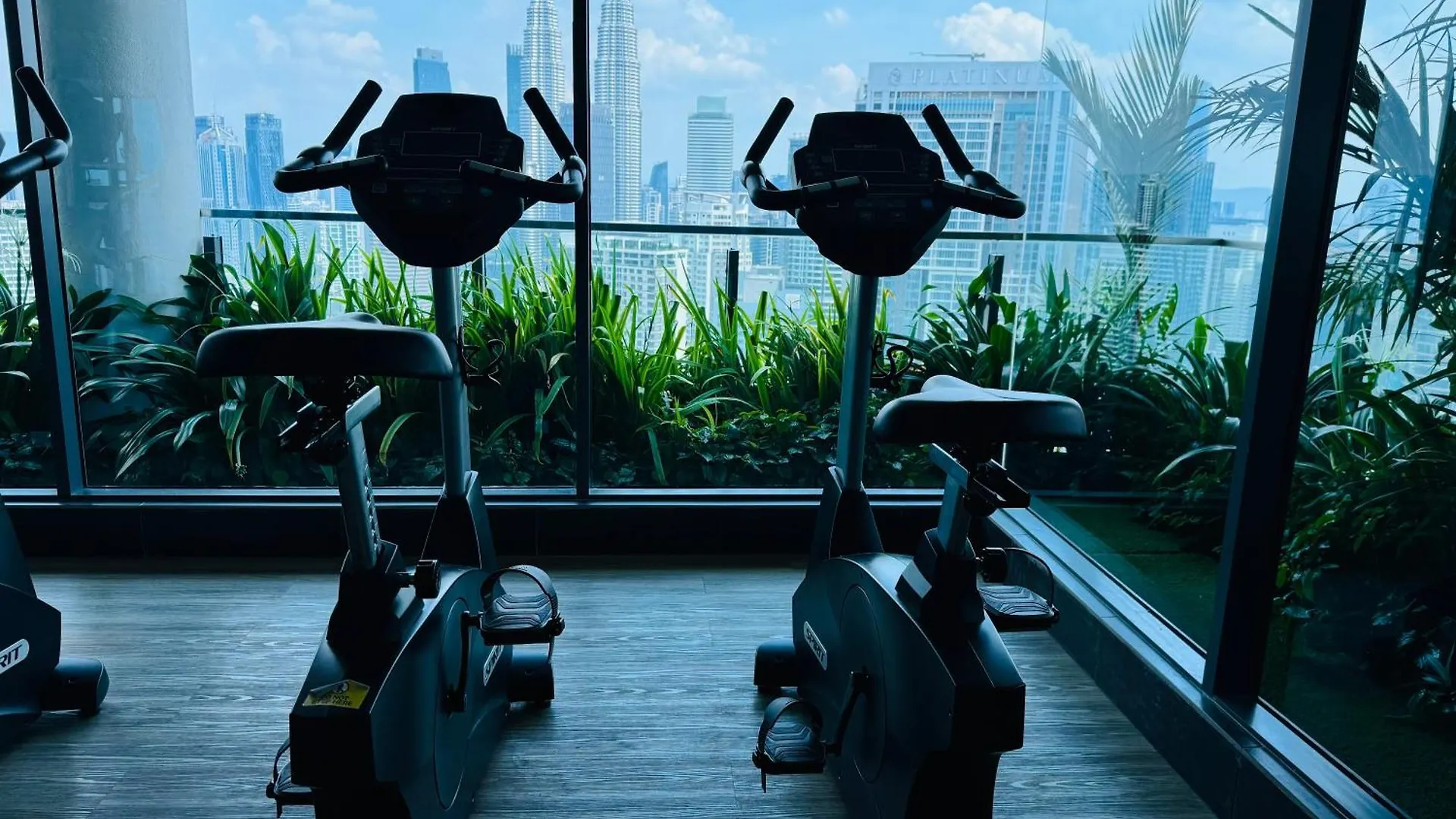 Apartment The Luxe Klcc By Comfort Dwellings Kuala Lumpur Malaysia