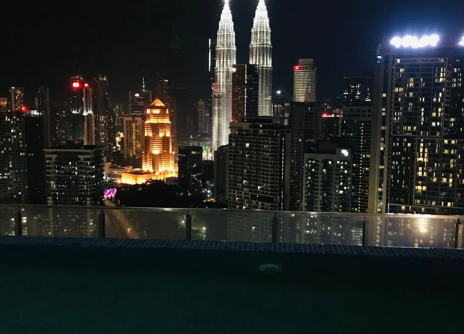 The Luxe Klcc By Comfort Dwellings Kuala Lumpur Apartament