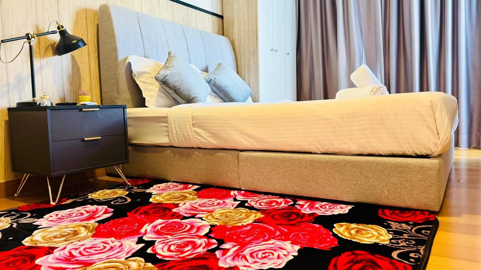 Apartament The Luxe Klcc By Comfort Dwellings Kuala Lumpur